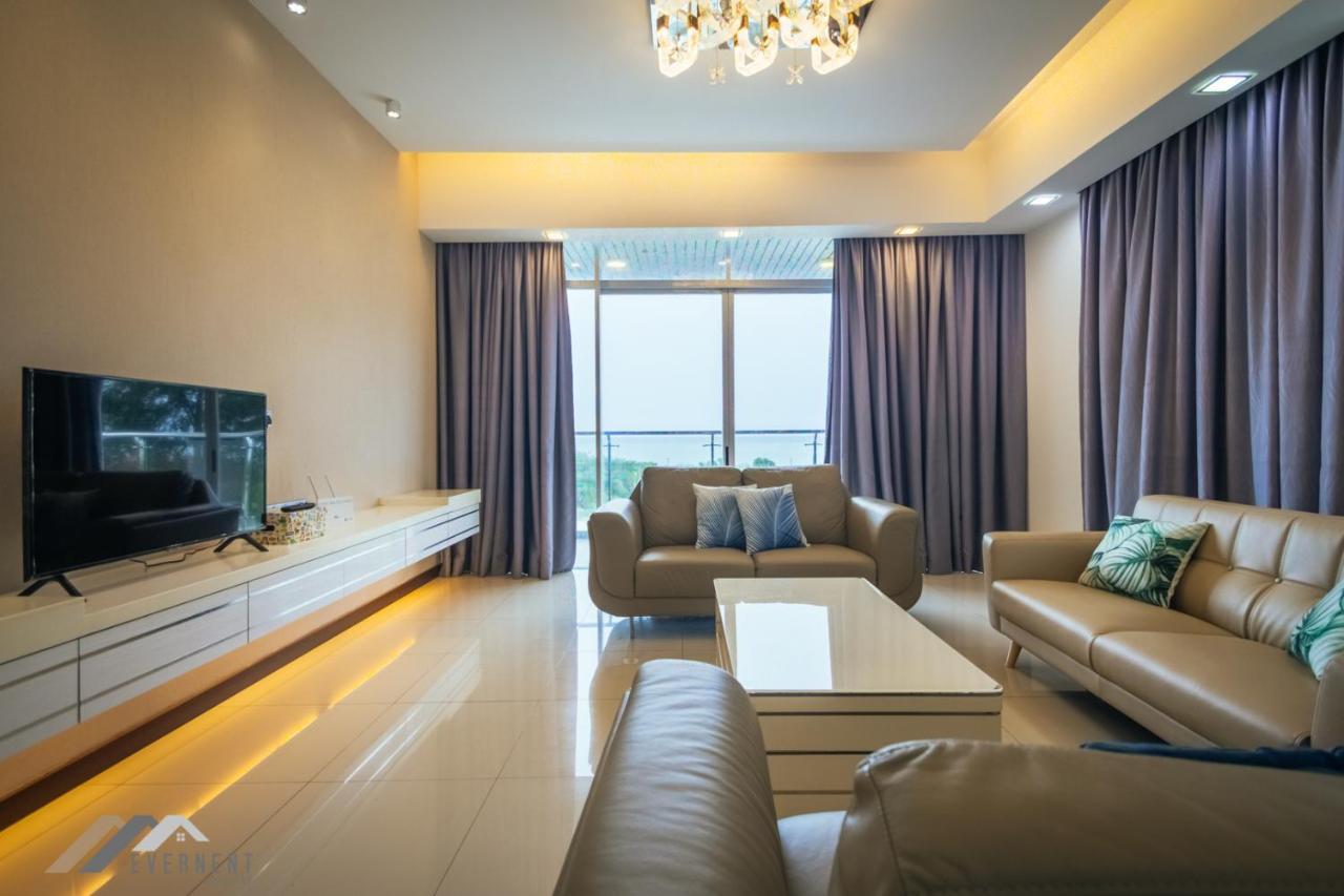 Bay Resort By Evernent Miri Esterno foto