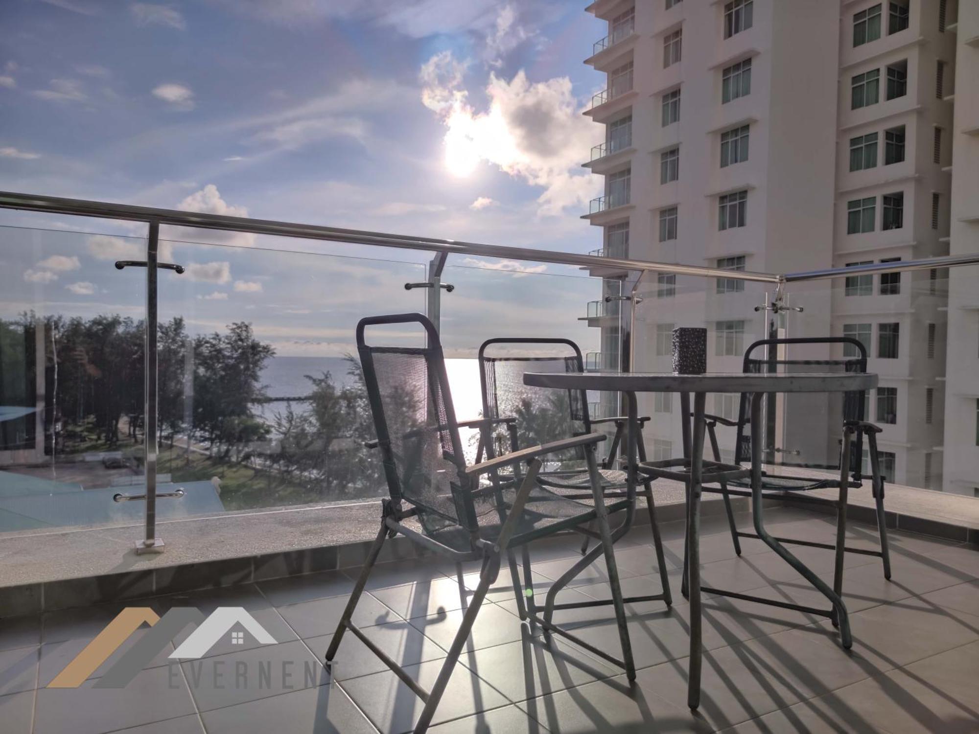 Bay Resort By Evernent Miri Esterno foto