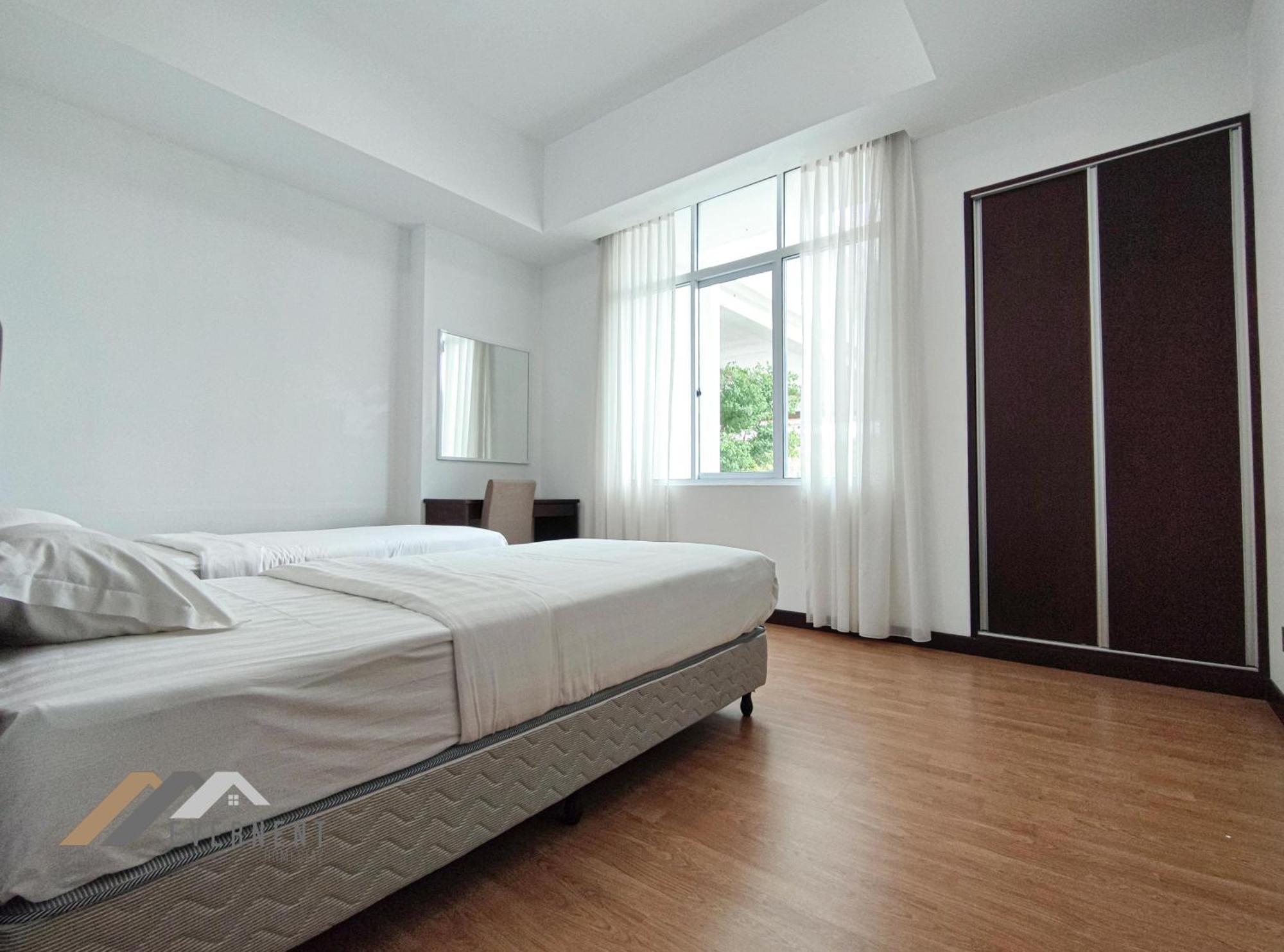 Bay Resort By Evernent Miri Esterno foto
