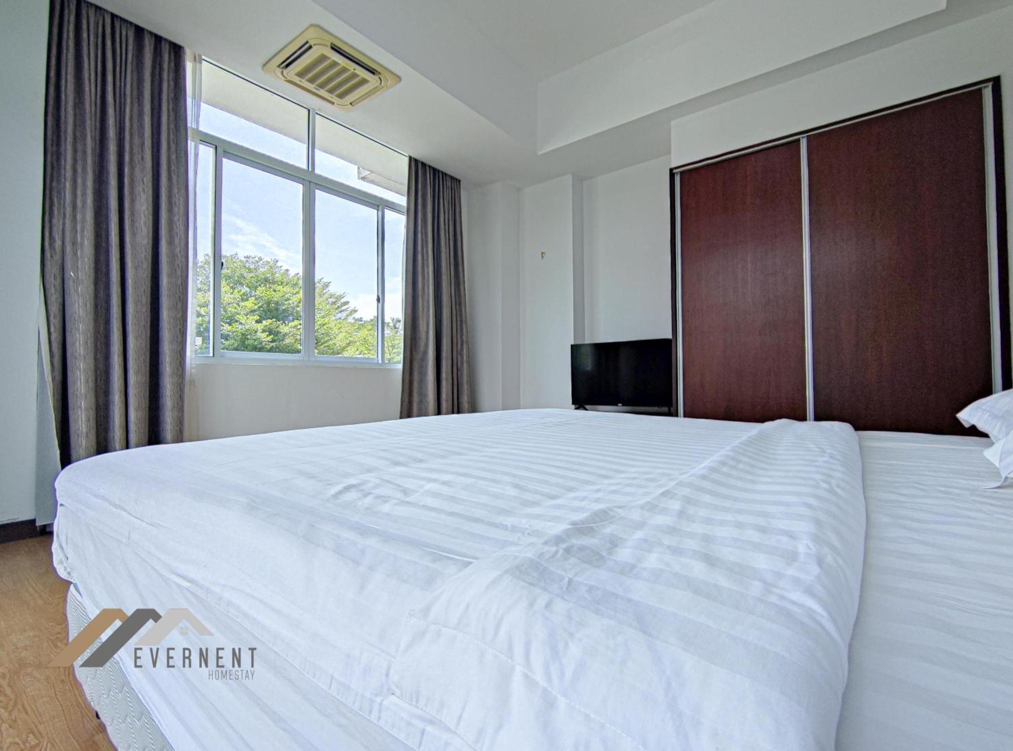 Bay Resort By Evernent Miri Esterno foto